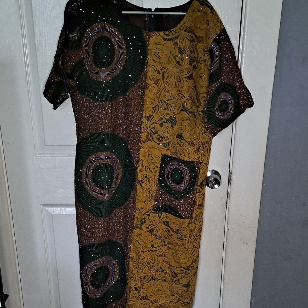 Yellow and Brown Patterned Short-Sleeve Women’s Dress